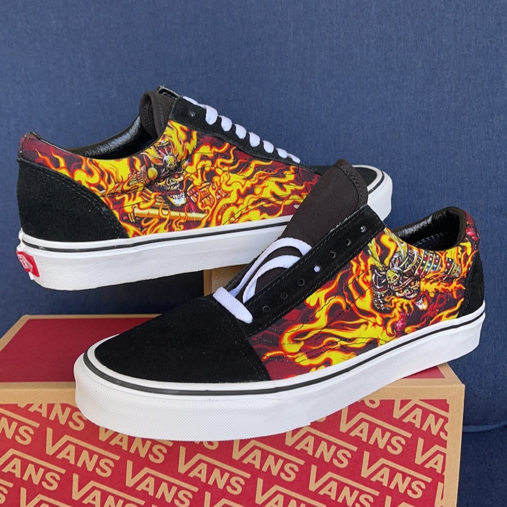 Vans Men’s Old Skool Samurai Rising Black/True White Sneakers - Picture 2 of 16